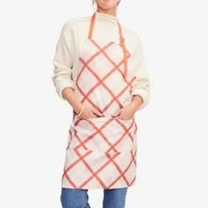 NEW🧡Sewing Down South Cooking Apron In Perfectly Plaid
